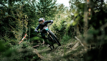 Report: Bosch Fresh Enduro Děčín - trofeje z prvního ročníku patří Kokešové, Pivničkovi a Klokočkovi 